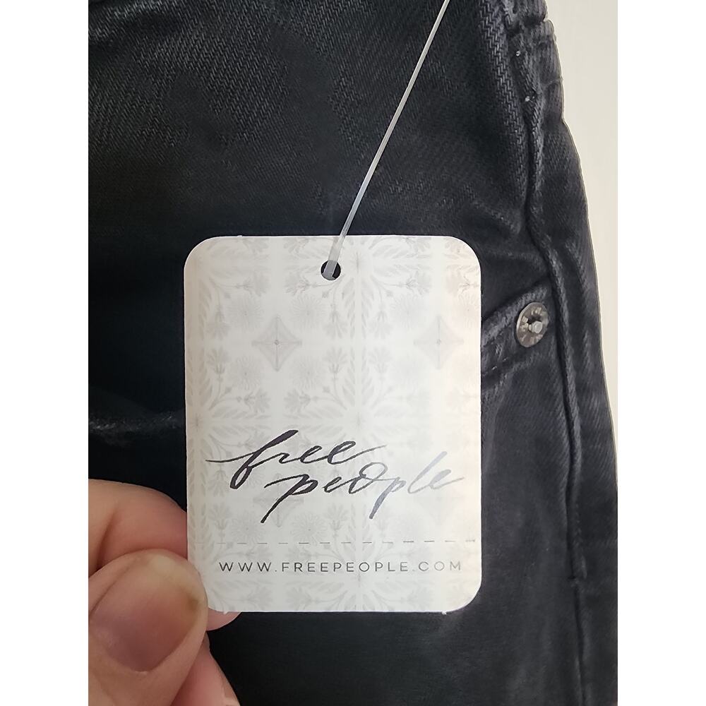 Free People We the Free Maddie Midrise Straight Distressed Jeans Washed Black 29 - Picture 6 of 10